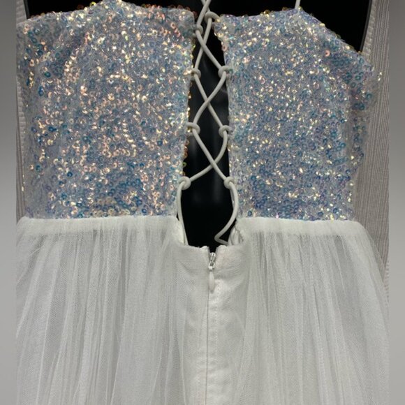NWT Elegant White with Iridescent Sequins Prom Homecoming Wedding Gown Size XL - Picture 9 of 16